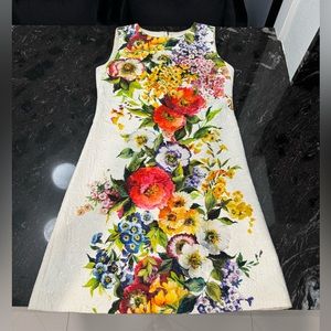 Dolce & Gabbana Floral Printed Brocade Shift Dress Size 42